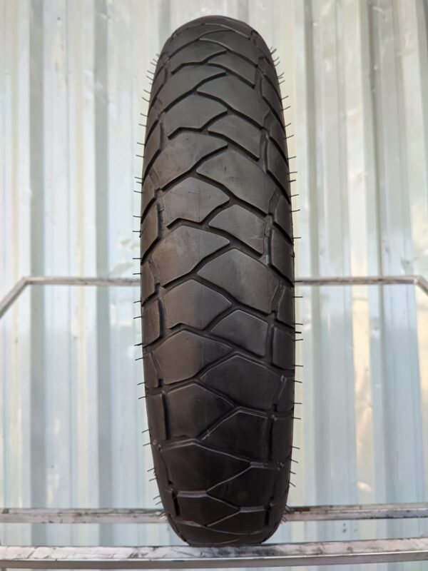 Michelin Anakee Adventure 120/70-19 Usado