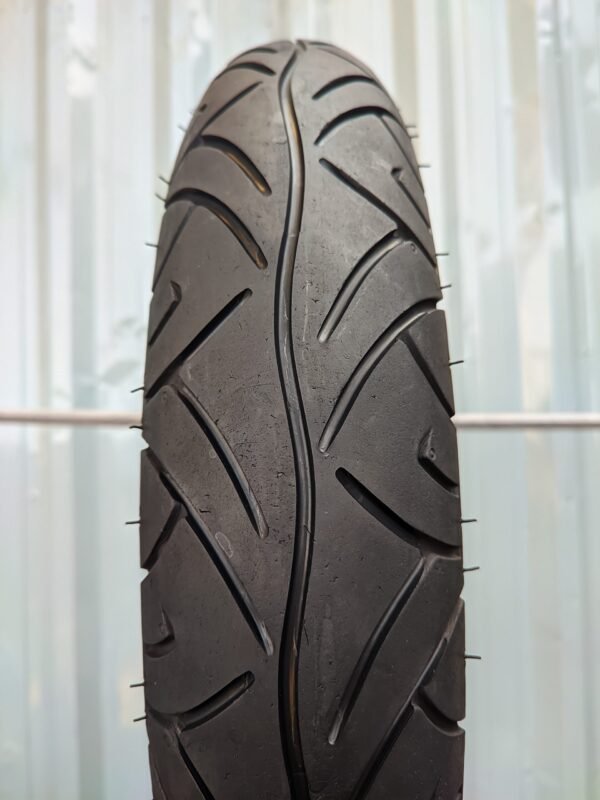 Pirelli Sport Demon 100/80-17 Usado - Imagem 2