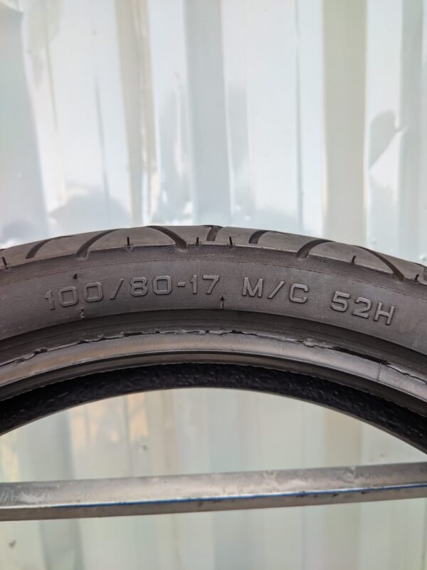 Pirelli Sport Demon 100/80-17 Usado - Imagem 4