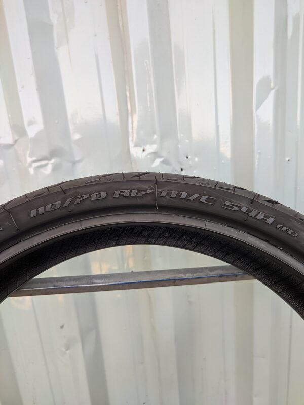 Metzeler Sportec M5 Interact 110/70-17 Usado - Imagem 4