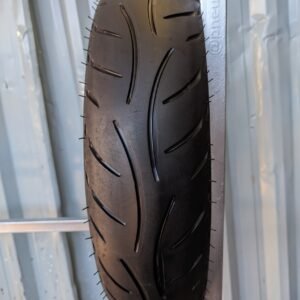 Metzeler Sportec M5 Interact 110/70-17 Usado