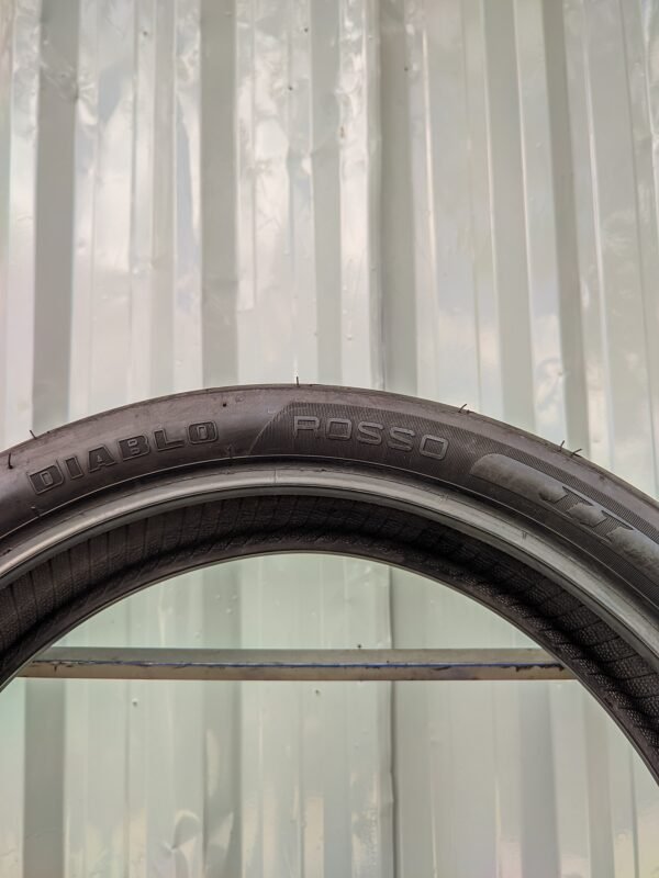 Pirelli Diablo Rosso 2 150/60-17 Usado - Imagem 5