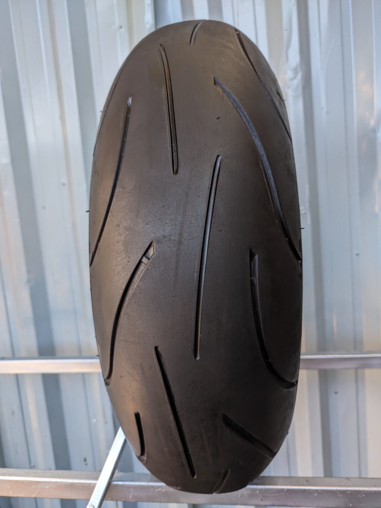 Michelin Pilot Power 190/55-17 Usado