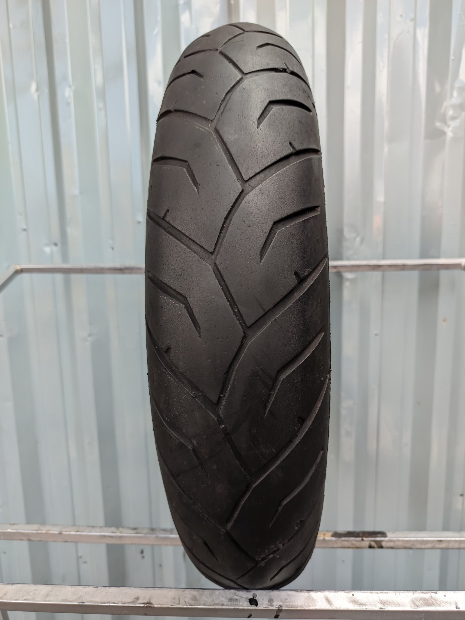 Pirelli Diablo Strada 120/70-17 Usado