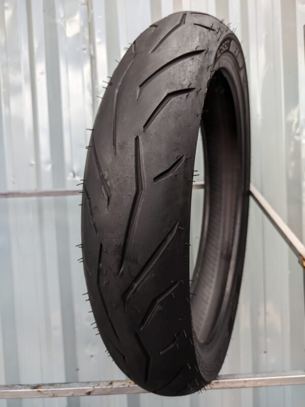 Pirelli Diablo Rosso 2 110/70-17 Usado - Imagem 3