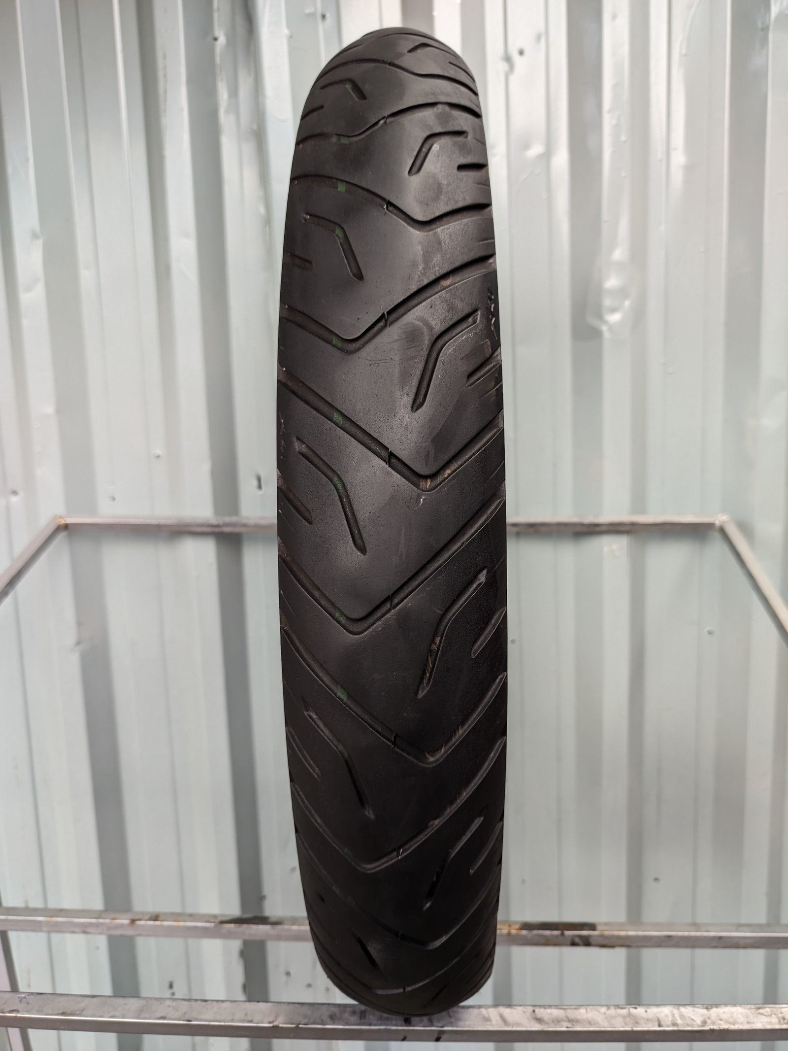 Bridgestone A41 Battlax Adventure 90/90-21 Usado