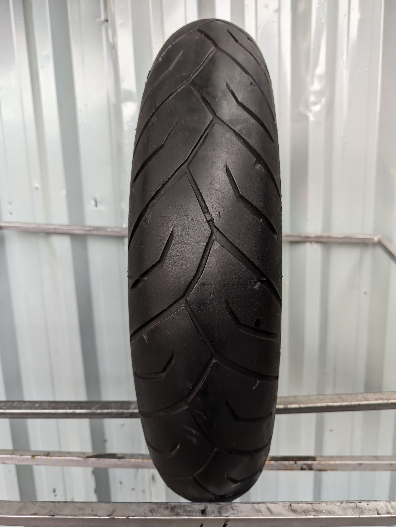 Pirelli Diablo Strada 120/70-17 Usado