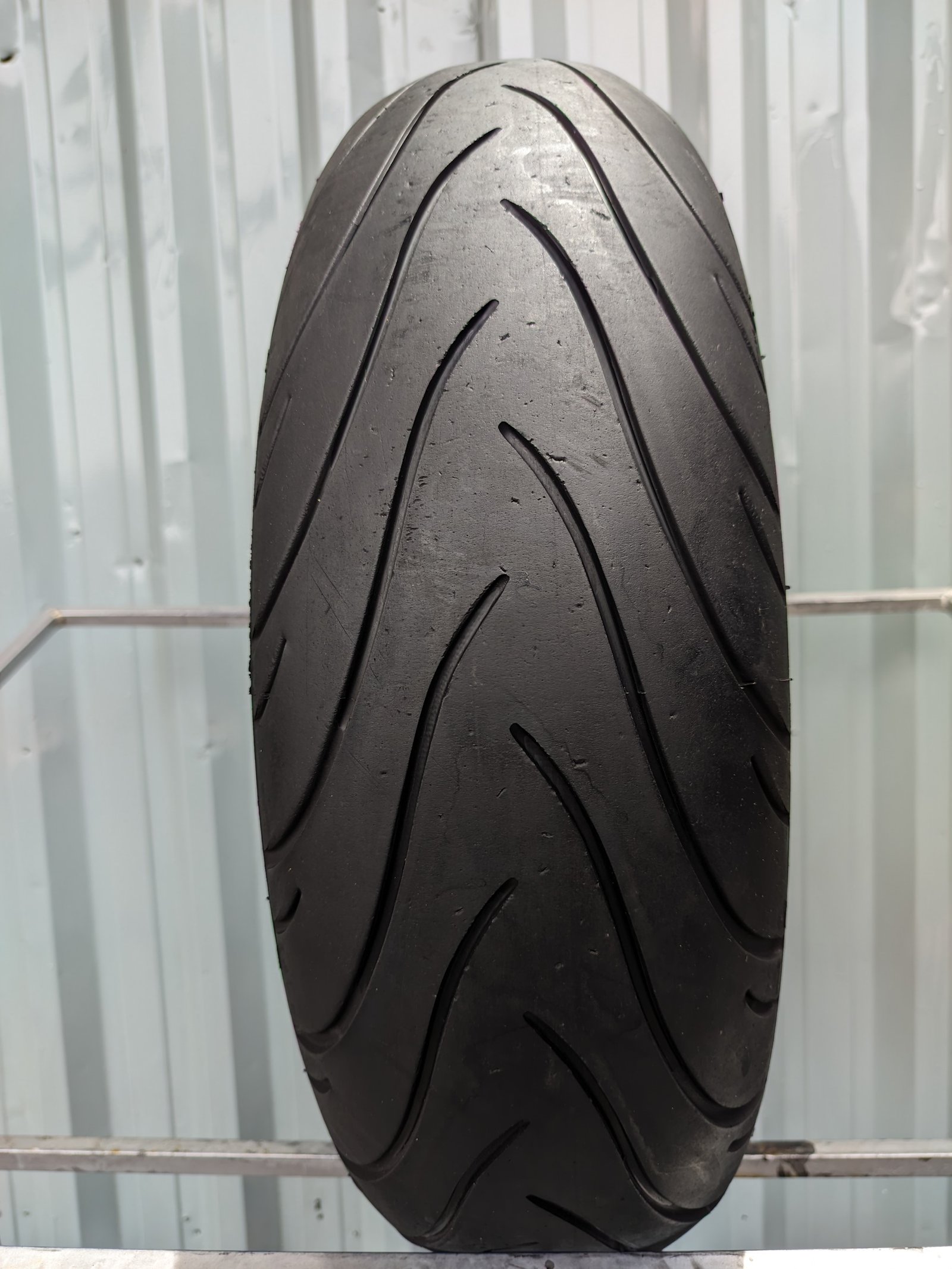 Michelin Pilot Street 180/55-17 Usado