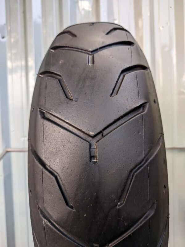 Dunlop D407 Harley Davidson 180/55-18 Usado - Imagem 2