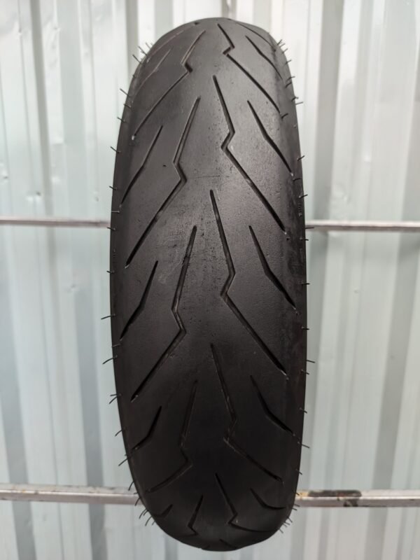 Pirelli Diablo Rosso 3 110/70-17 Usado