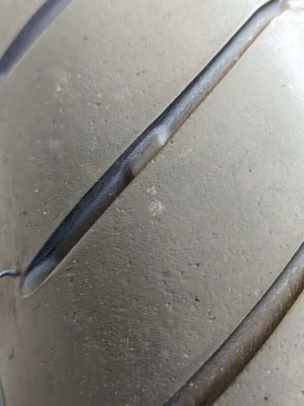Bridgestone Battlax BT023 120/70-17 Usado - Imagem 5