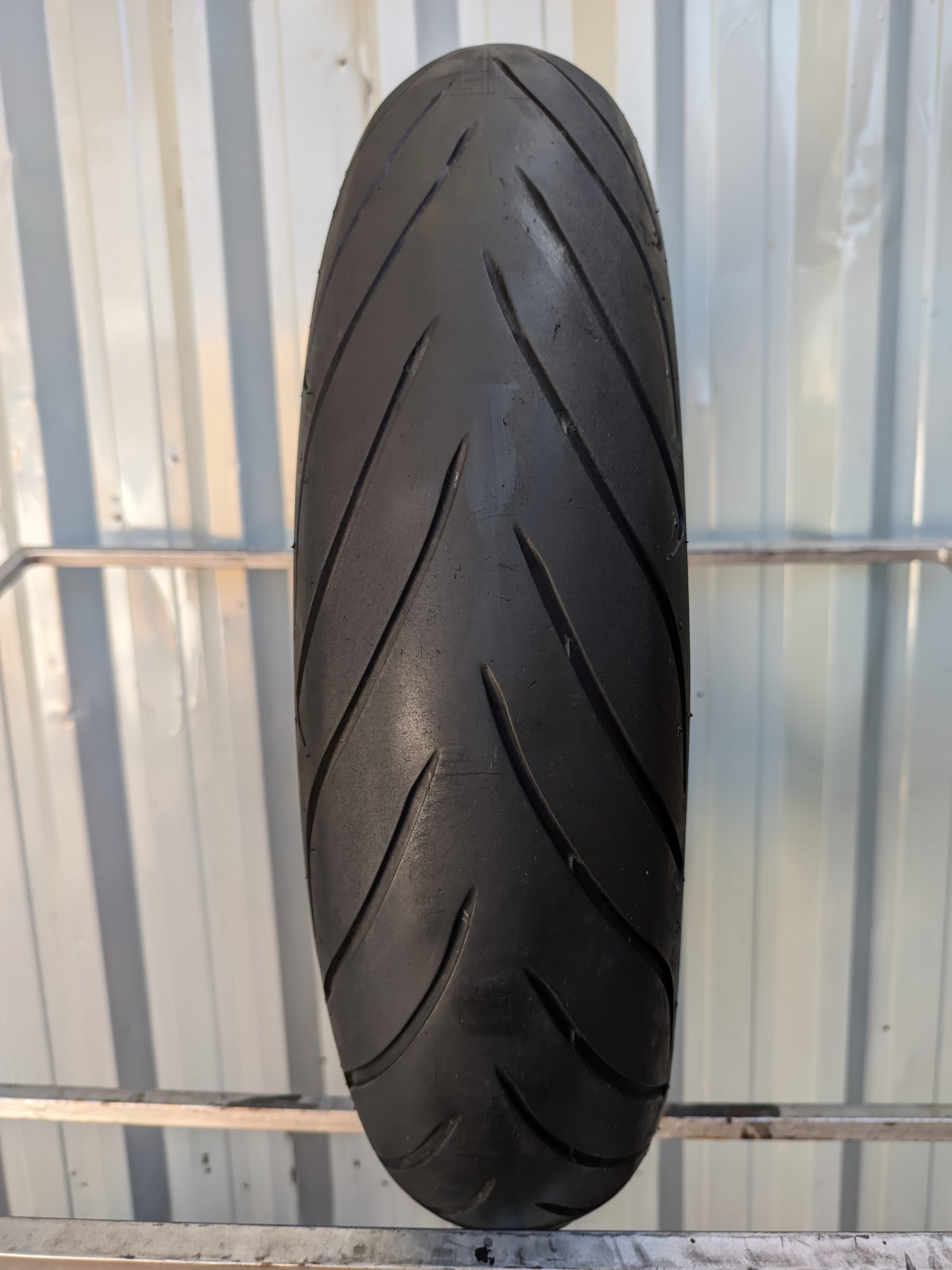 Dunlop D222 Sportmax 120/70-17 Usado