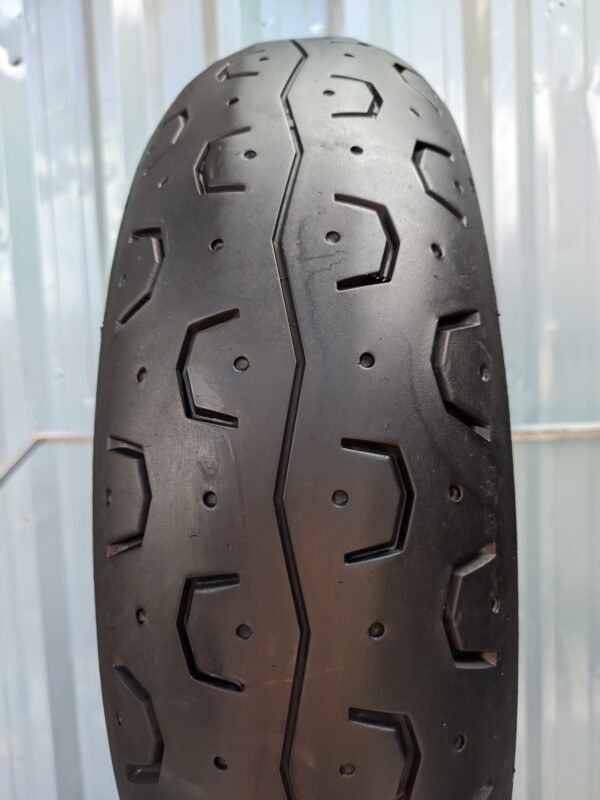 Pirelli Phantom Sportcomp 150/70-17 Usado - Imagem 2