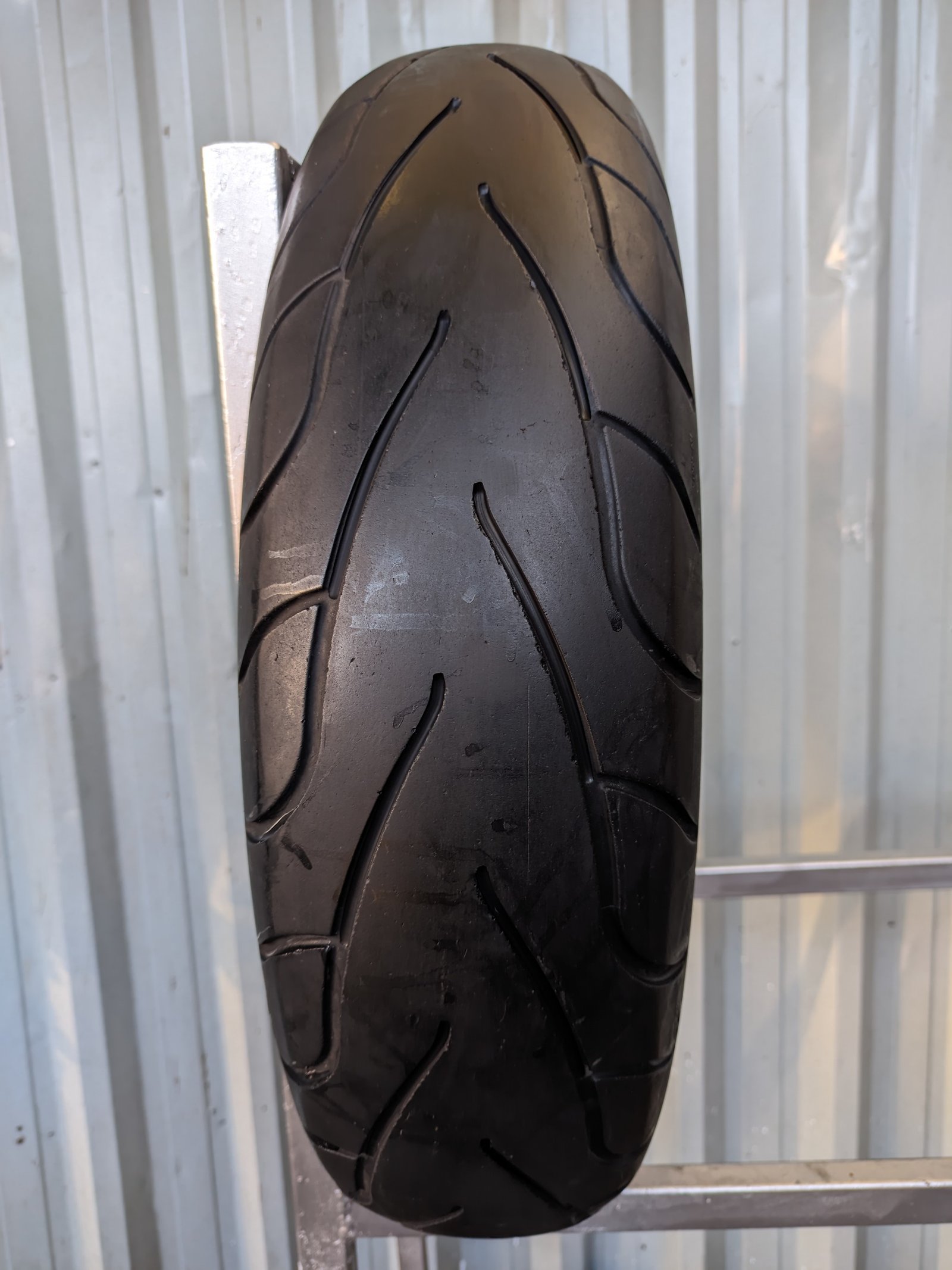 Michelin Commander 2 160/70-17 Usado
