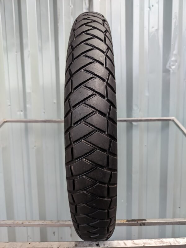 Michelin Anakee Street 90/90-19 Usado
