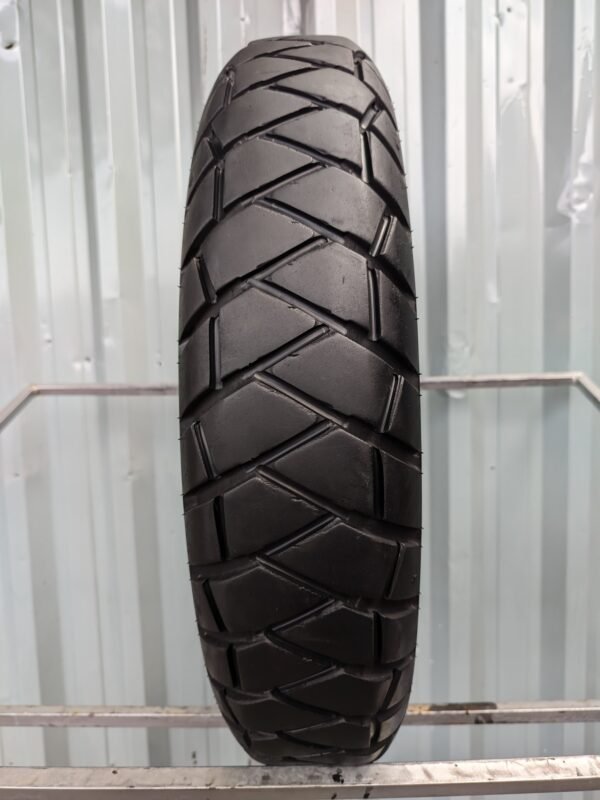Michelin Anakee Street 130/80-17 Usado