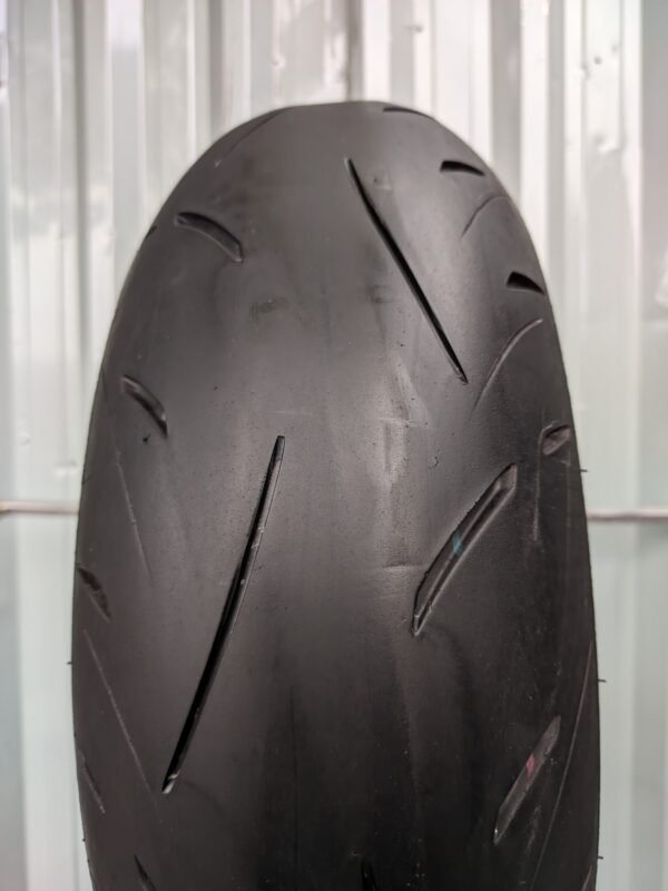 Dunlop Roadsport 2 180/55-17 Usado - Imagem 2