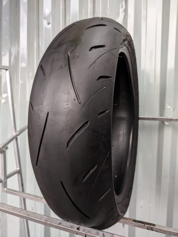 Dunlop Roadsport 2 180/55-17 Usado - Imagem 3