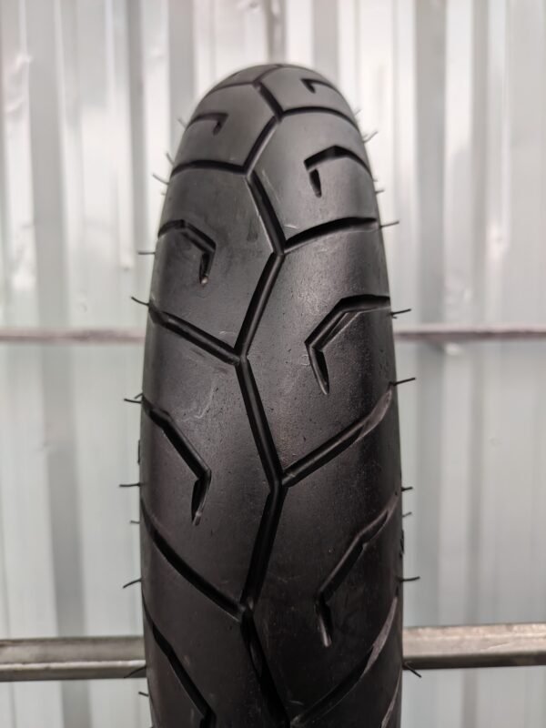 Pirelli Diablo Scooter 100/80-14 Usado - Imagem 2