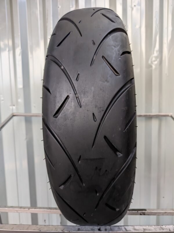 Metzeler ME888 Marathon Ultra 180/65-16 Usado