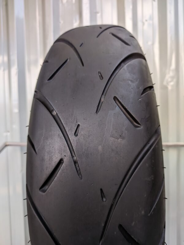 Metzeler ME888 Marathon Ultra 180/65-16 Usado - Imagem 2