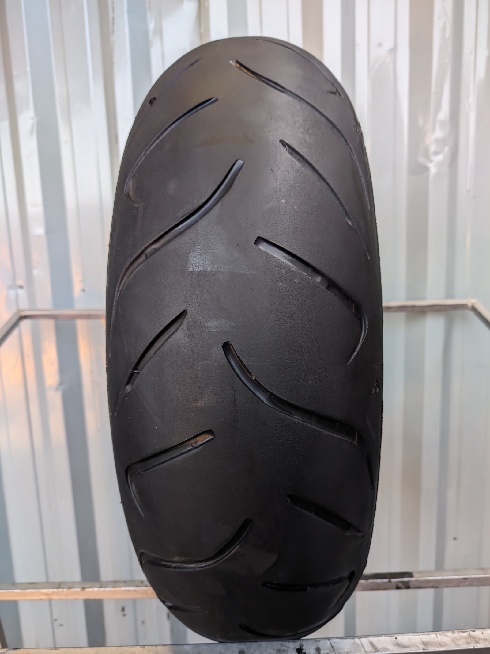 Dunlop Sportmax D222 180/55-17 Usado