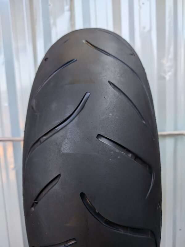 Dunlop Sportmax D222 180/55-17 Usado - Imagem 2