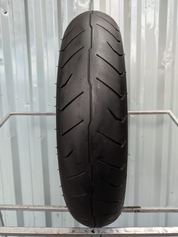 Bridgestone Exedra G709 130/70-18 Usado