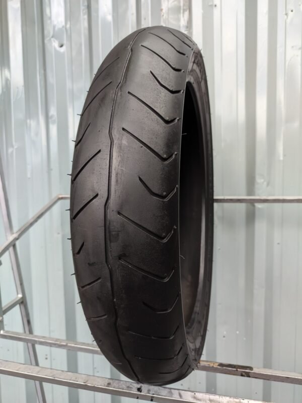 Bridgestone Exedra G709 130/70-18 Usado - Imagem 3