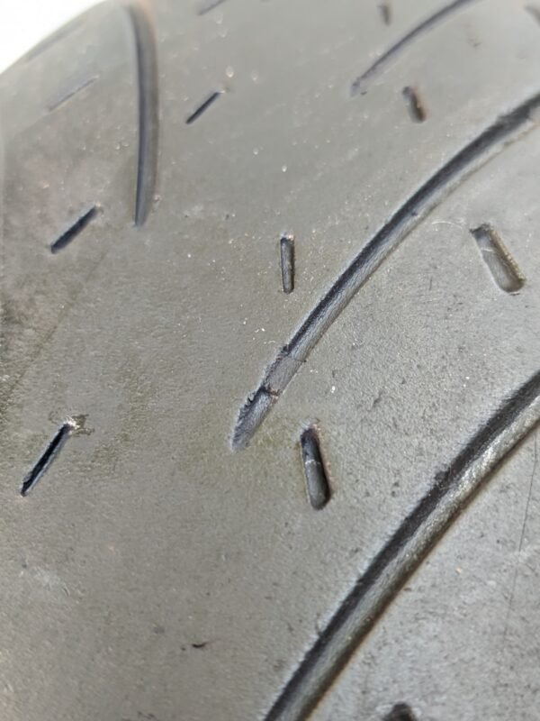 Metzeler Racetec 01 180/55-17 Usado - Imagem 3