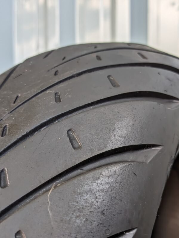 Metzeler Racetec 01 180/55-17 Usado - Imagem 4