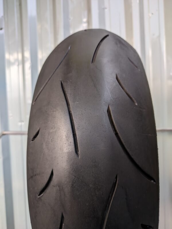 Dunlop Sportmax D214 180/55-17 Usado - Imagem 2