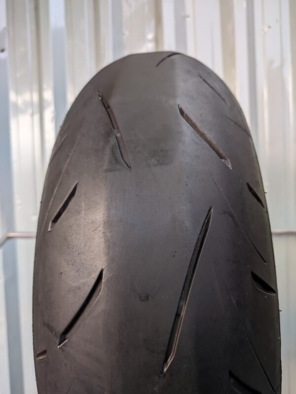 Dunlop Roadsport 2 180/55-17 Usado - Imagem 2