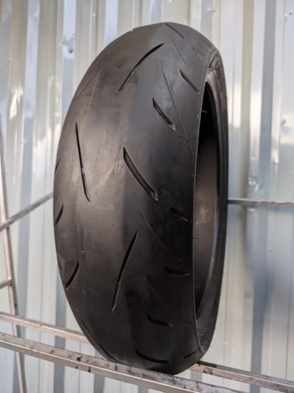 Dunlop Roadsport 2 180/55-17 Usado - Imagem 8