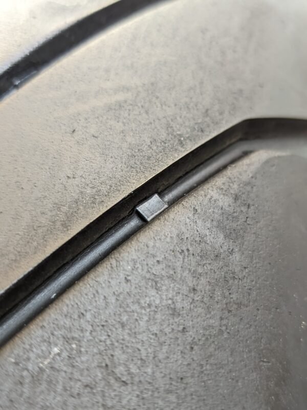Pirelli Angel GT2 180/55-17 Usado - Imagem 5