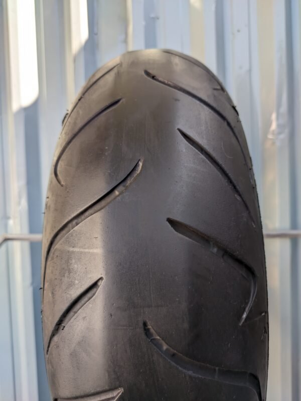 Dunlop Sportmax D222 180/55-17 Usado - Imagem 2