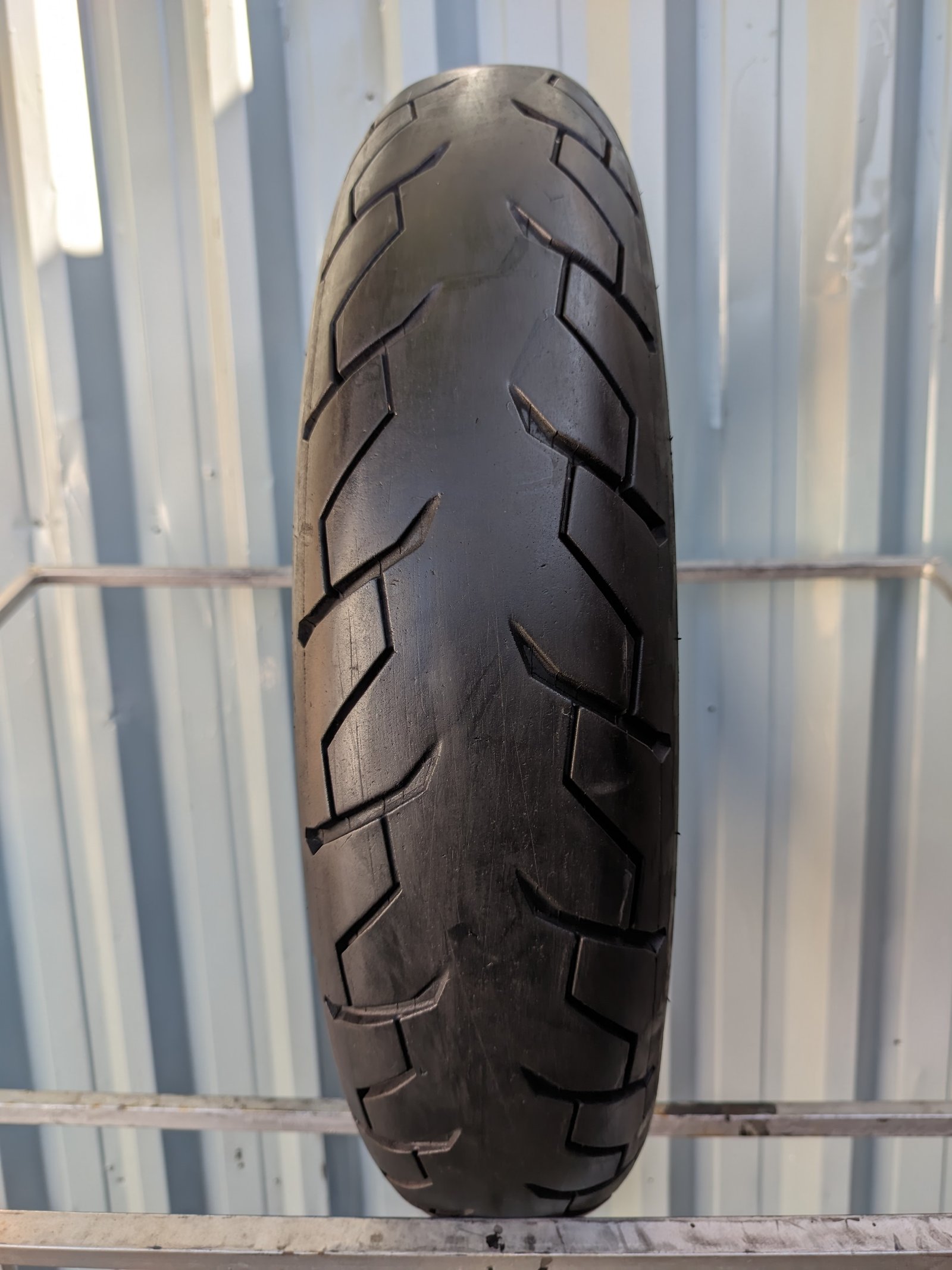 Levorin Matrix Sport 130/70-17 Usado