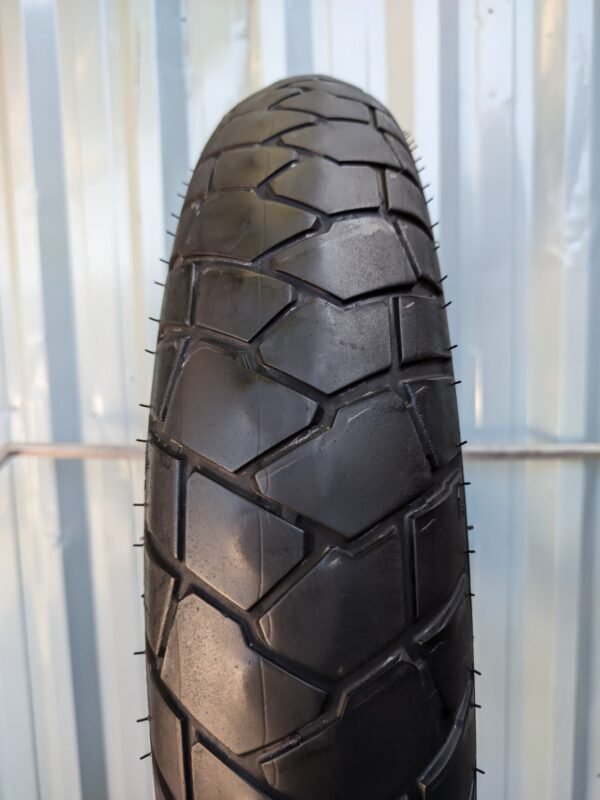 Michelin Scorcher Adventure HD 120/70-19 Usado - Imagem 2