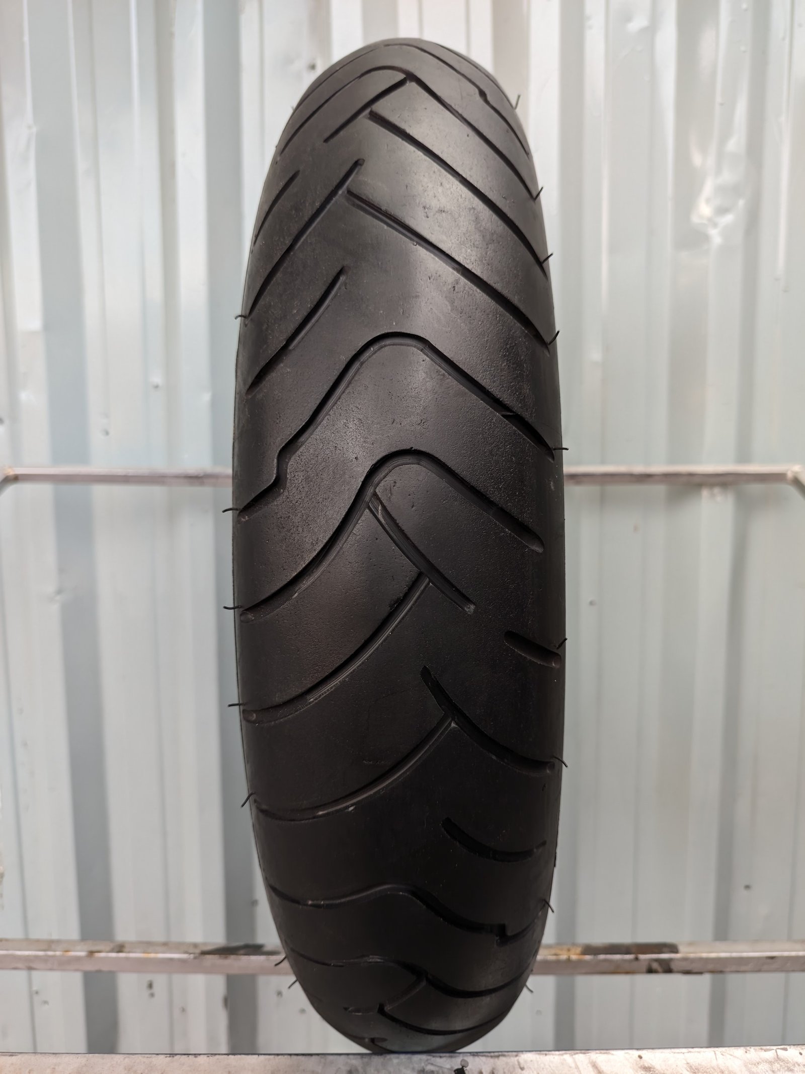 Michelin Pilot Street 120/70-17 Usado