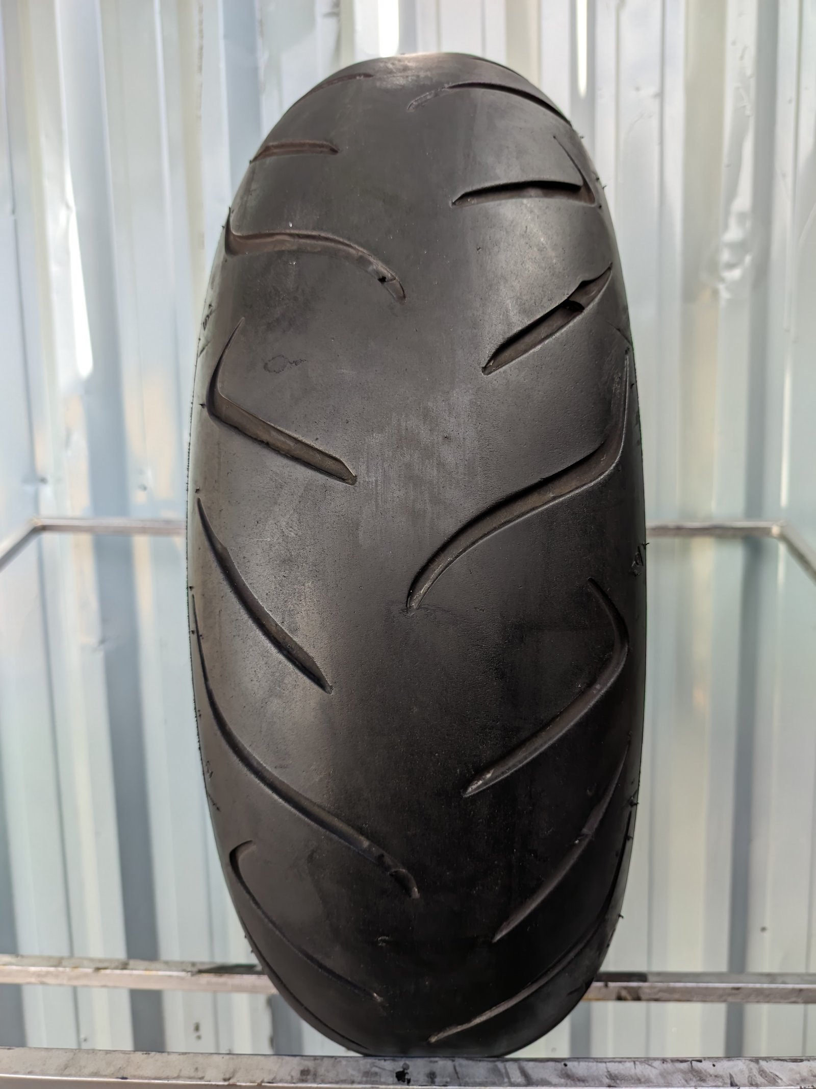 Dunlop Sportmax D222 180/55-17 Usado