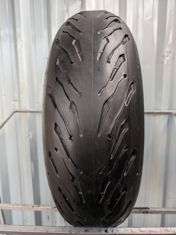 Michelin Road 5 190/55-17 Usado