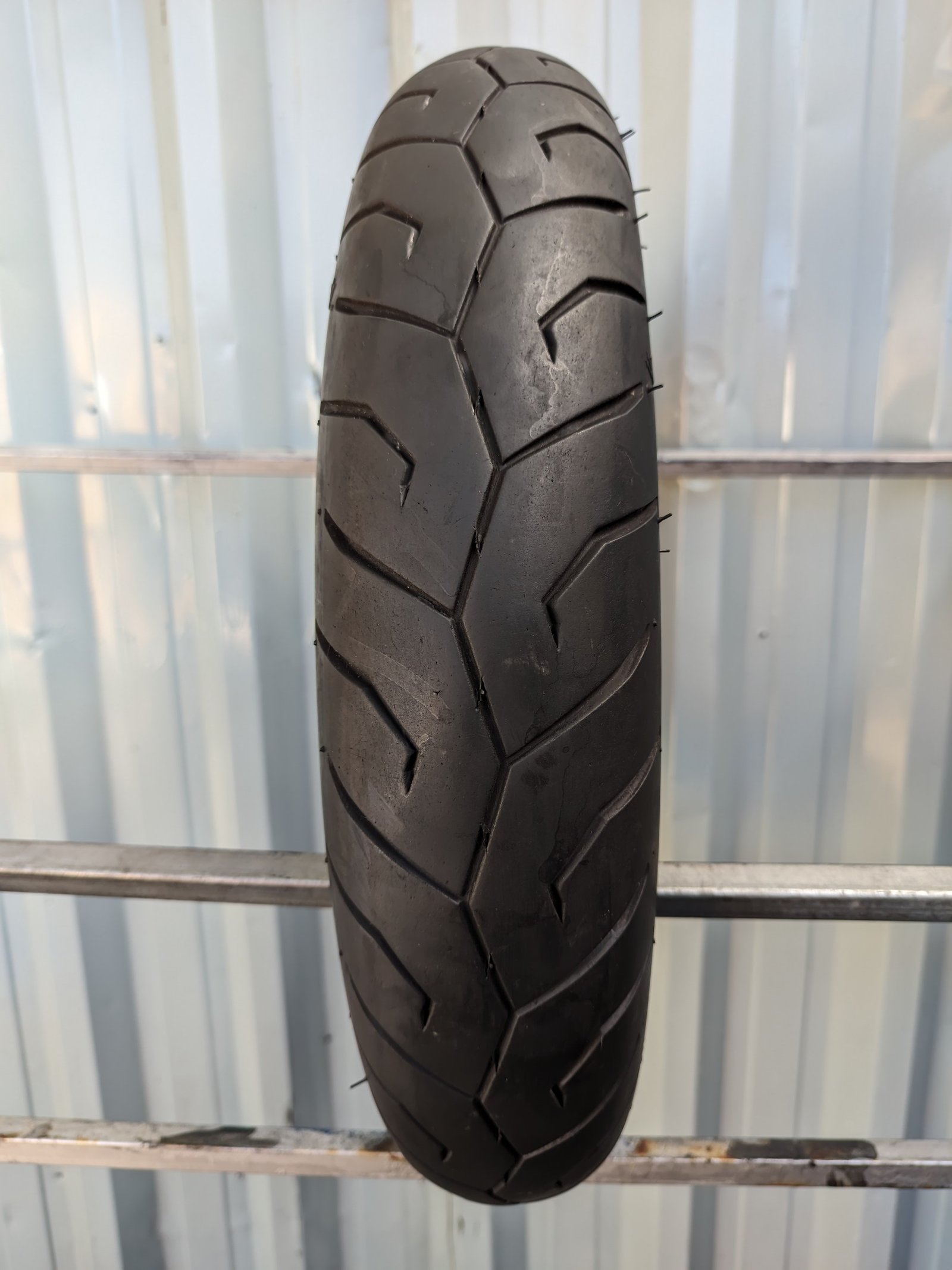 Pirelli Diablo Scooter 100/80-14 Usado