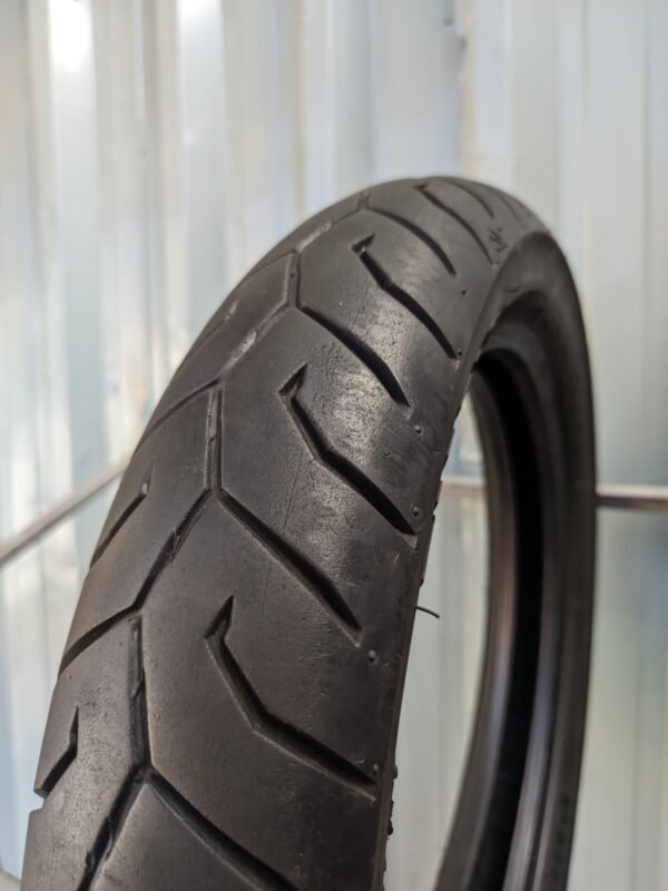 Pirelli Diablo Scooter 90/90-14 Usado - Imagem 3