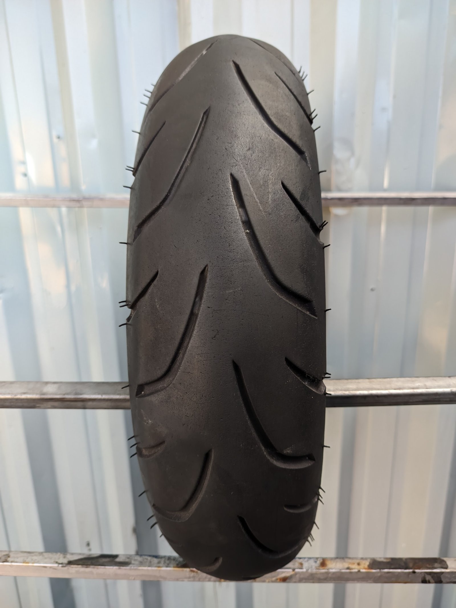 IRC SS570f Nmax 110/70-13 Usado