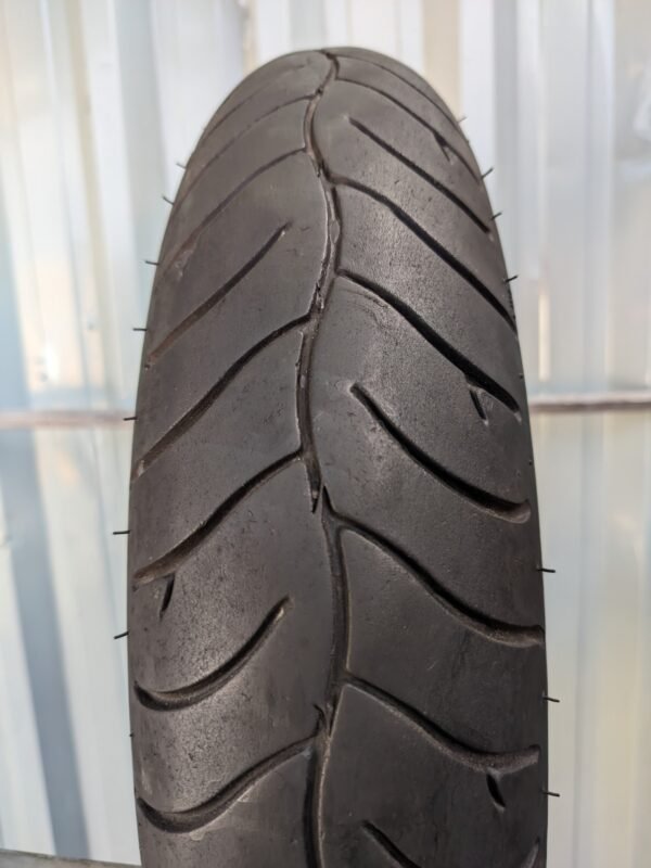 Metzeler Feelfree 110/70-16 Usado - Imagem 2