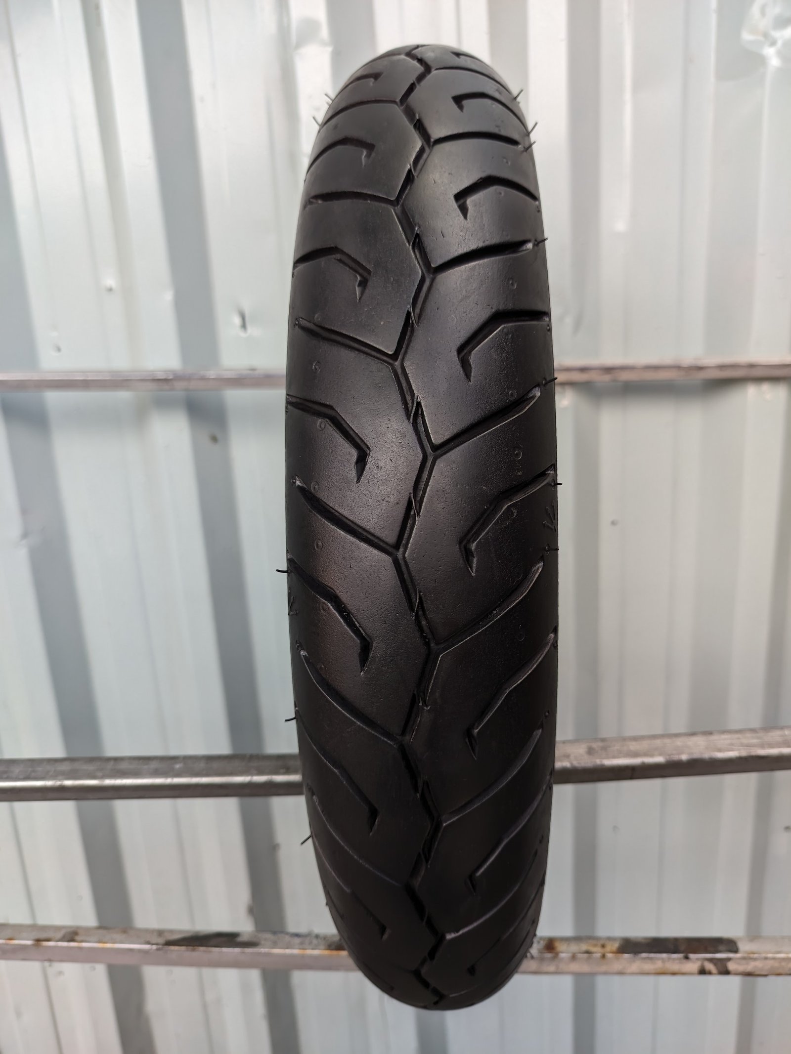 Pirelli Diablo Scooter 90/90-14 Usado