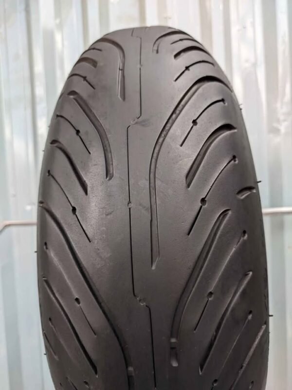 Michelin Pilot Road 4 190/55-17 Usado - Imagem 2