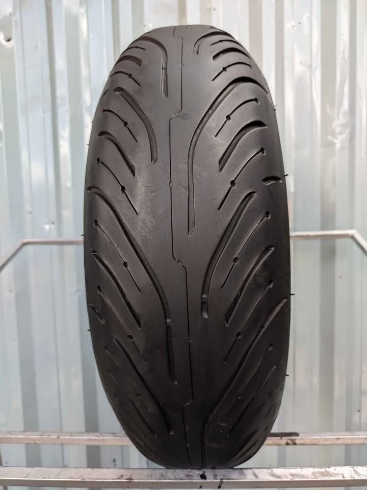 Michelin Pilot Road 4 190/55-17 Usado