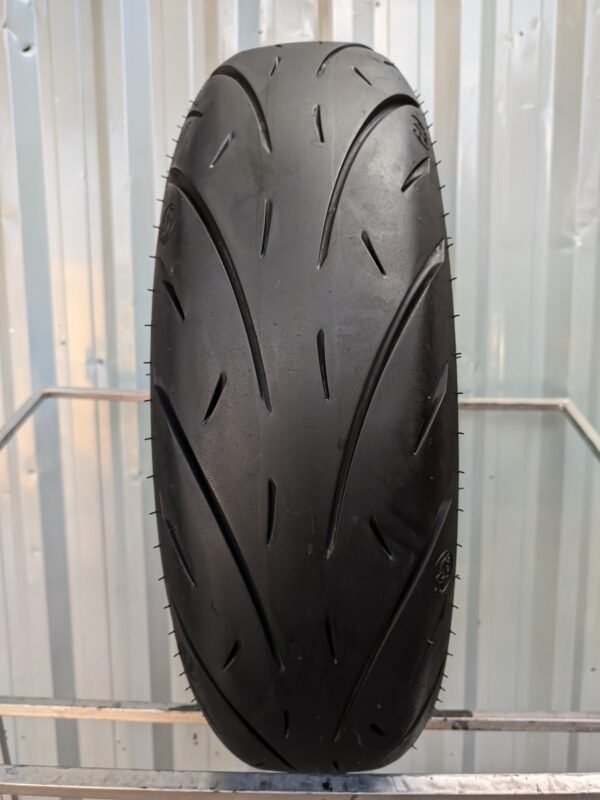 Metzeler Cruisetec 180/55-18 Usado
