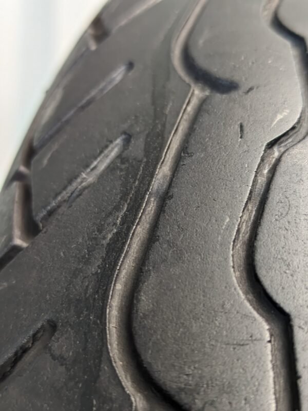 Pirelli Route 120/90-17 Usado - Imagem 3